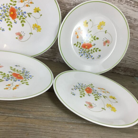 Set Of 7 Corelle Wildflower Luncheon Plates 8.5" Floral Design Vintage Dinnerwar - Picture 5 of 9